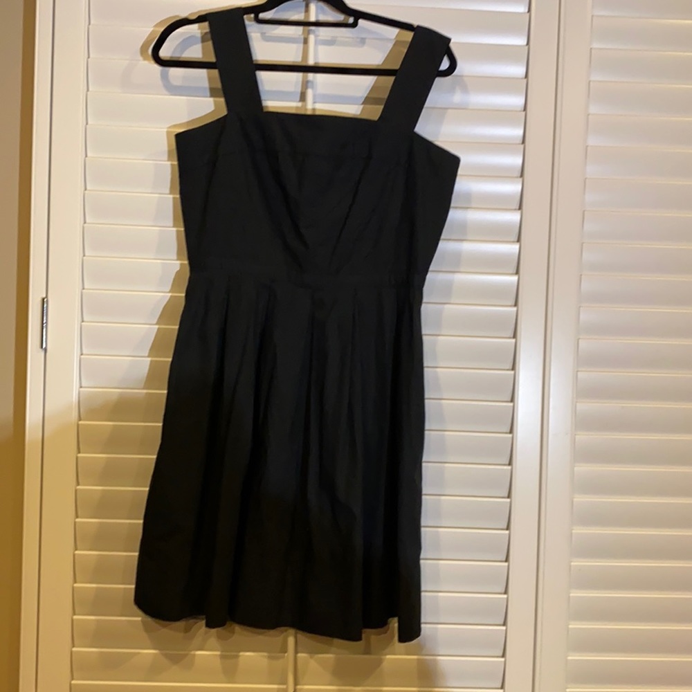 Gap New black dress size 6